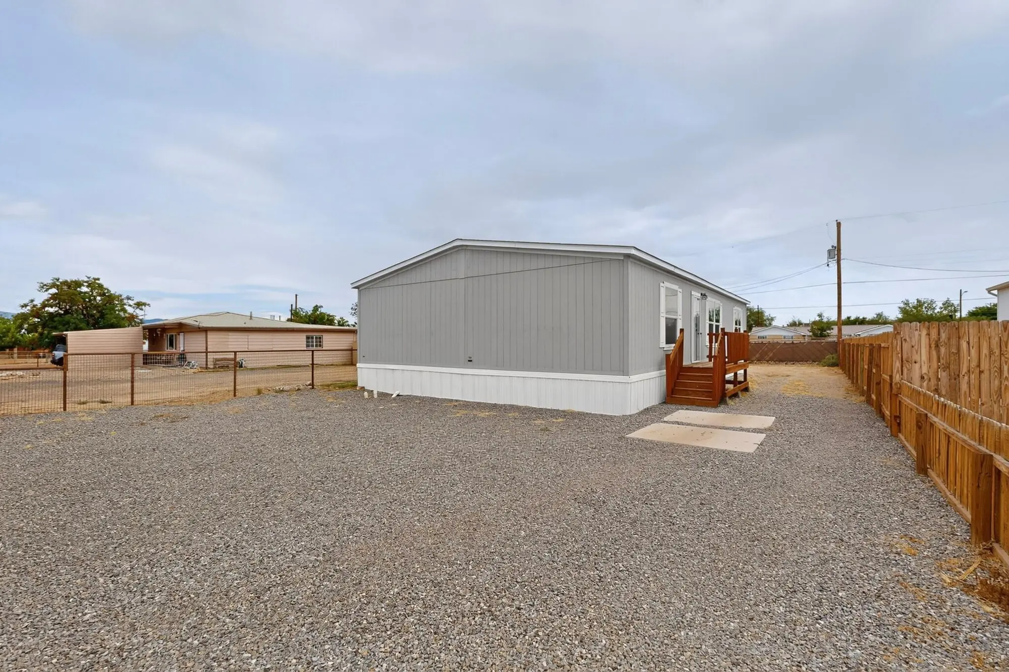 1117 W Delgado Avenue