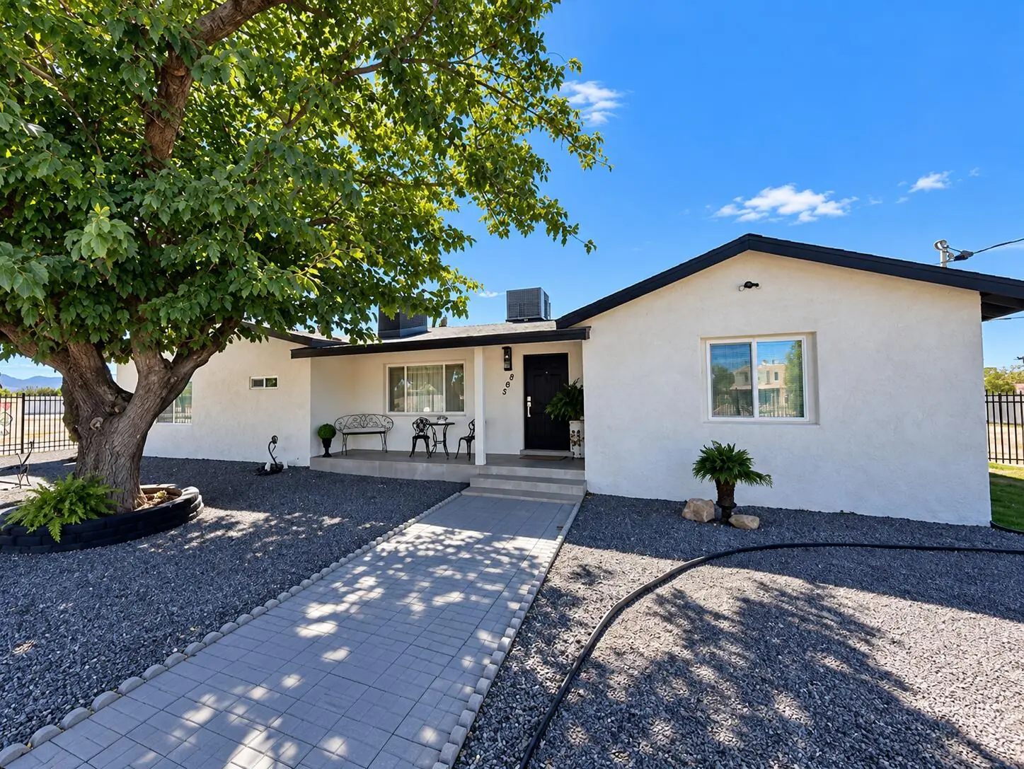 202 Wayne Road NW, Albuquerque, NM 87114