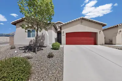 8112 Ronan Court NE, Albuquerque