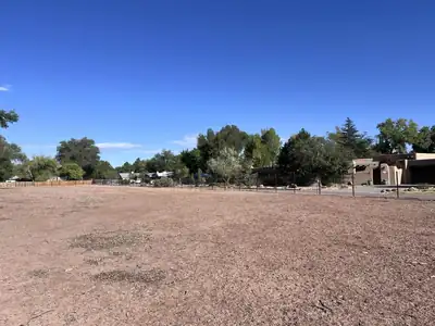932 Hacienda Drive NW, Albuquerque 
