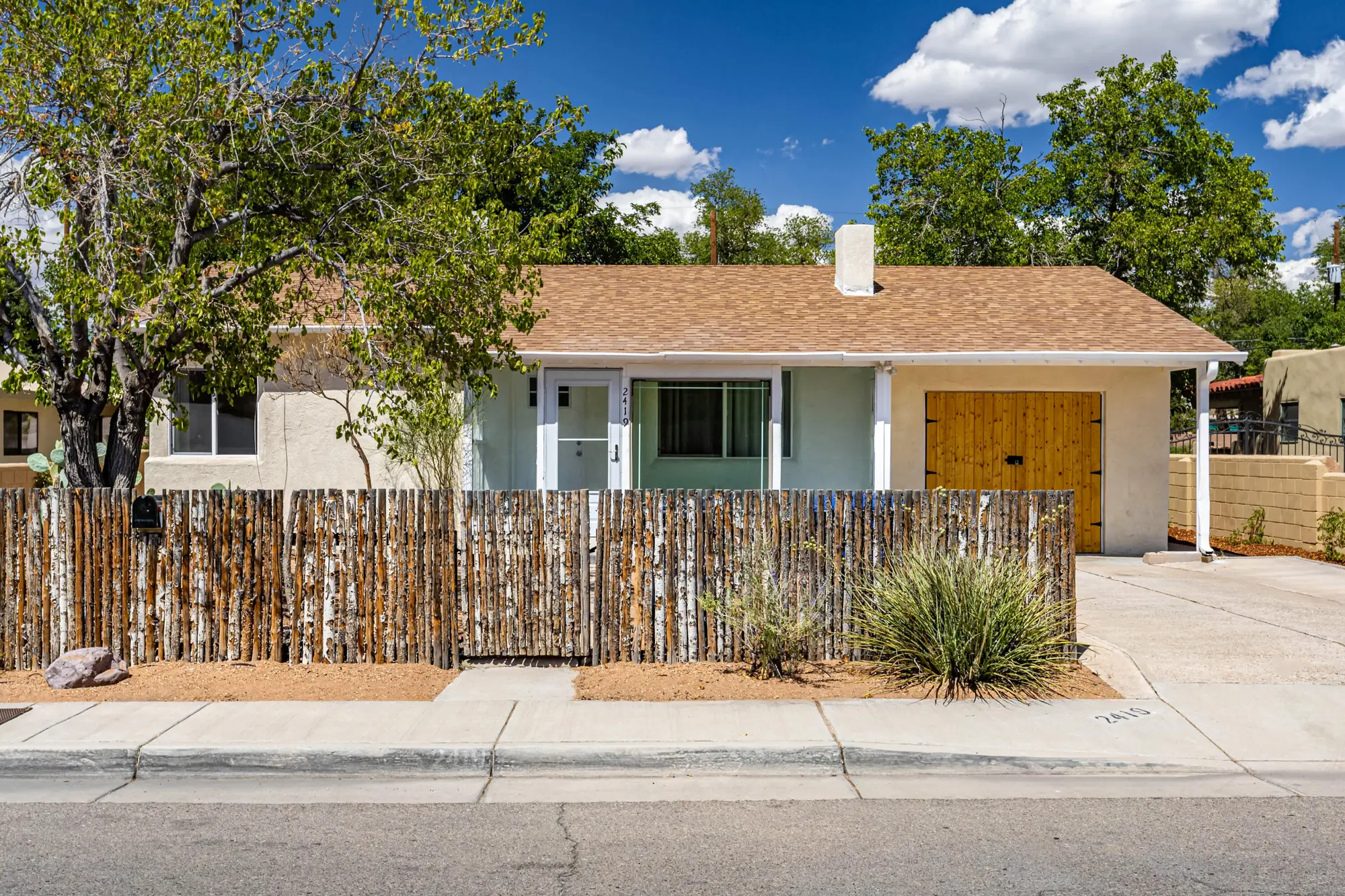 2419 Floral Road NW