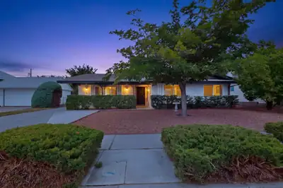 3833 Inca Street NE, Albuquerque