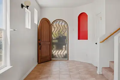 1338 Mountain Vista Drive SE 