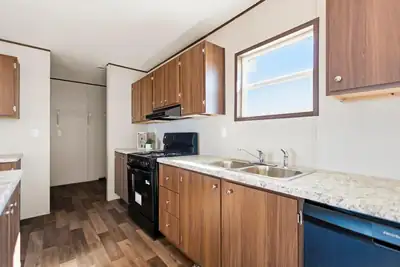 5 Meadowlake Circle 