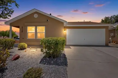 5748 Pinon Flats Road NW, Albuquerque