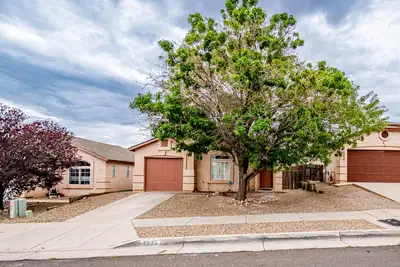 5936 Perseus Avenue NW, Albuquerque