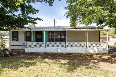07 Mount Laurel Street 