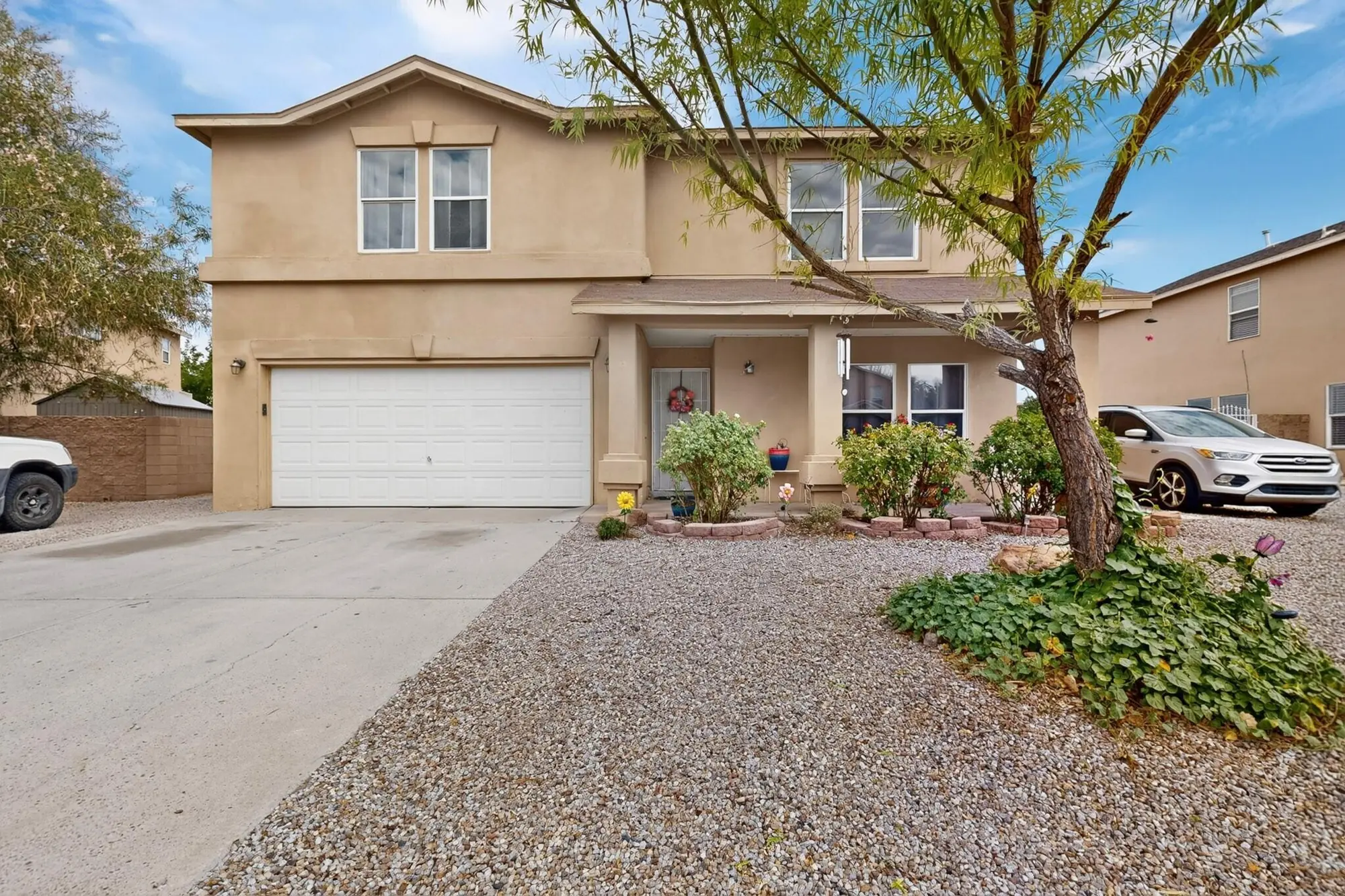 119 Colinas Avenue NE