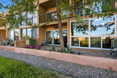 2700 Vista Grande Drive NW UNIT 14, Albuquerque