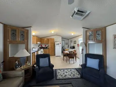 11100 Gibson Boulevard SE LX 369 