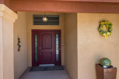 5323 Vista Bonita NE 