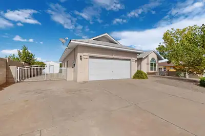 7201 Syr Court NE, Rio Rancho, NM 87144 