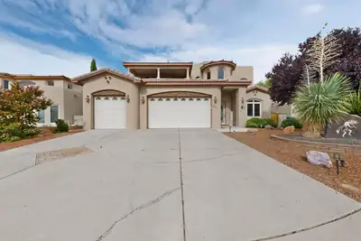 1220 Blanca Avenue NW, Los Lunas
