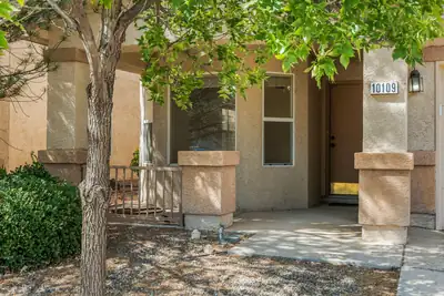 10109 Calle Placido NW 