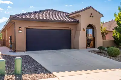 2320 Komatke Trail NW, Albuquerque