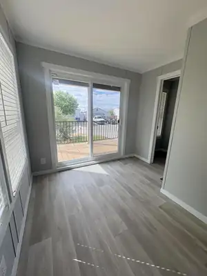 1212 Las Rosas Drive SE 