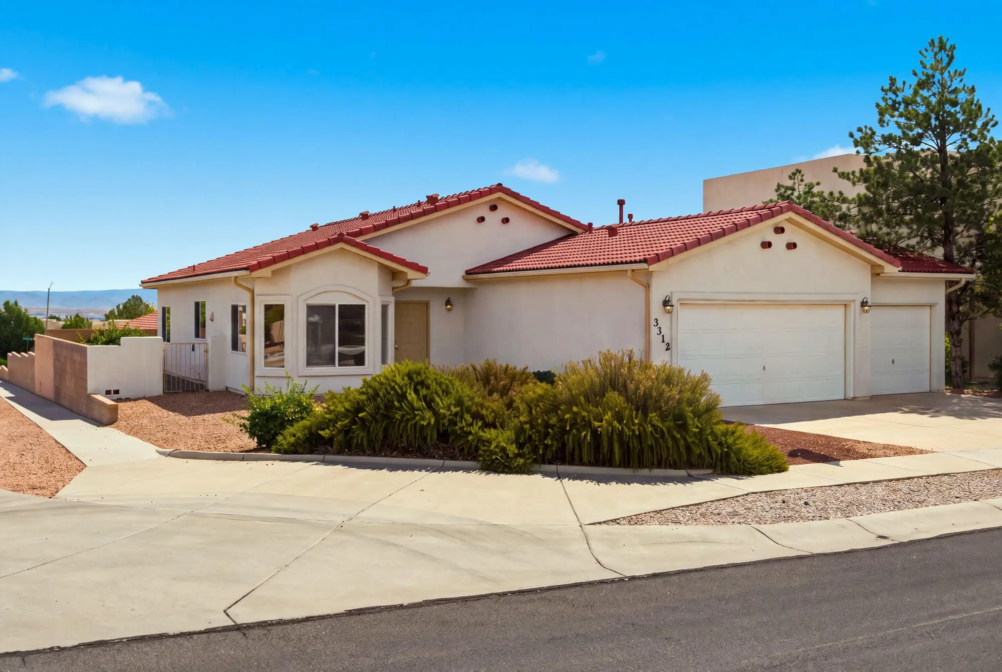 3312 Rio Linda Drive SW