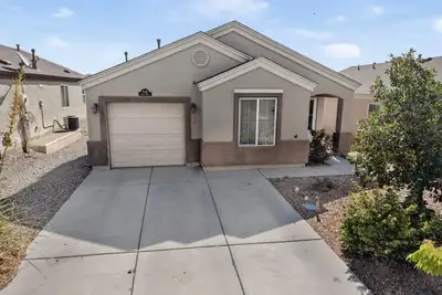 2826 Merlot Drive SW 