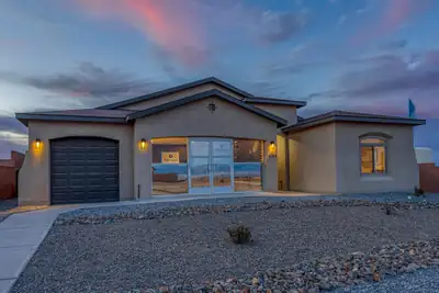 4784 Manzano Peak Street SW, Los Lunas