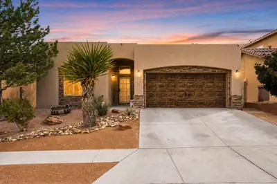 6548 Cliff Dweller Road NW, Albuquerque
