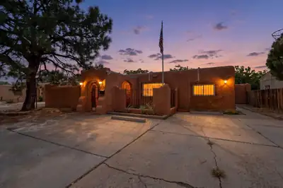 429 General Somervell Street NE, Albuquerque 