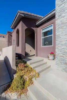 6055 Redondo Sierra Drive NE 
