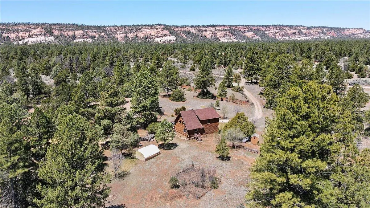 18 E Bobcat Drive