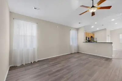 1721 Terra De Sol Drive SE 