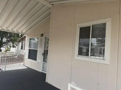 629 Fawn Trail SE 