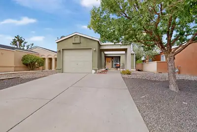 2153 High Desert Circle NE 