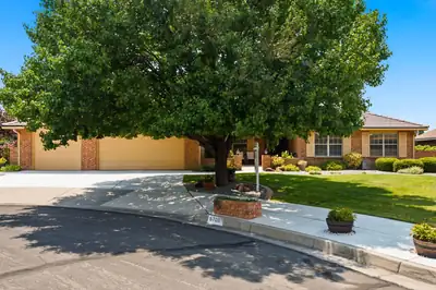 5705 Royal Oak Place NE, Albuquerque 