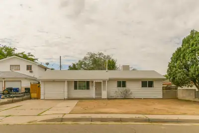 4312 Hendrix Road NE, Albuquerque