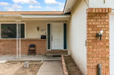 9012 Lagrima De Oro Road NE 