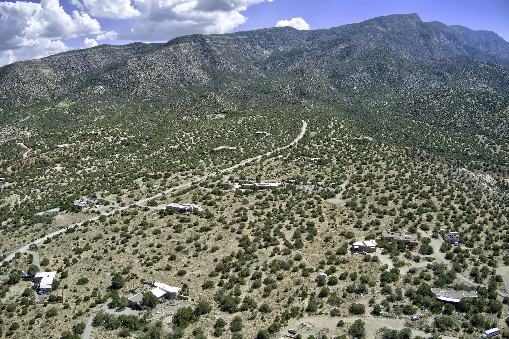 0 La Puerta [West Lot} Trail