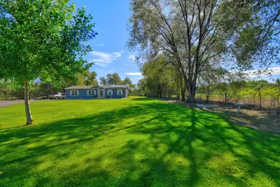 54 Acequia Road 