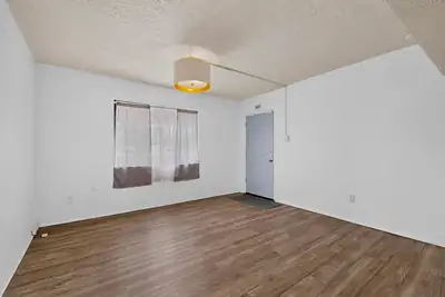 2907 San Mateo Boulevard NE, Albuquerque, NM 87110 