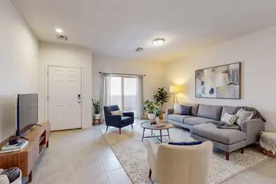 1820 Villa Contesa Loop NW 