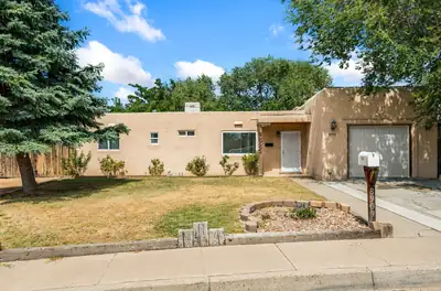 8909 Shoshone Road NE, Albuquerque 