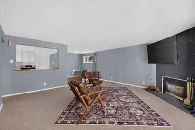 10708 Bellamah Avenue NE, Albuquerque, NM 87112 