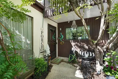 1209 Bernalillo Place SE 