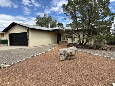 170 Tarpon Avenue SE, Rio Rancho 