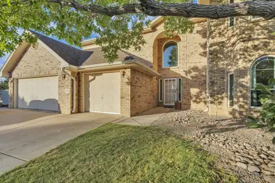1004 Chiricahua Court SE 