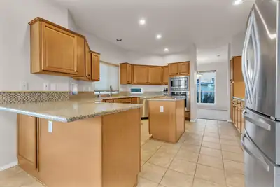 1004 Chiricahua Court SE 