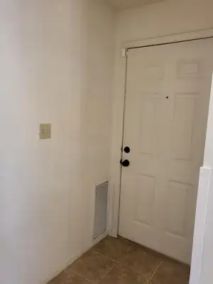 827 Country Club Drive SE APT 2A 