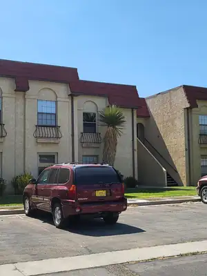 827 Country Club Drive SE APT 2A 