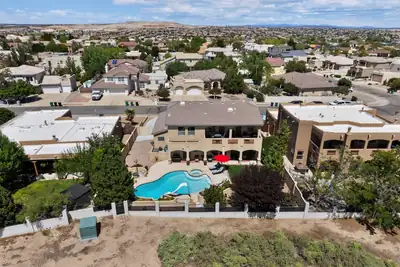3872 Bay Hill Loop SE, Rio Rancho, NM 87124 