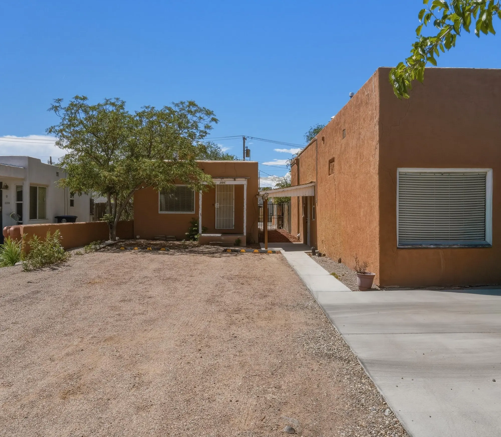 205 Stanford Drive SE