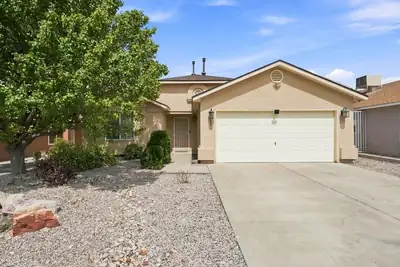 11601 Medicine Bow Place SE, Albuquerque 