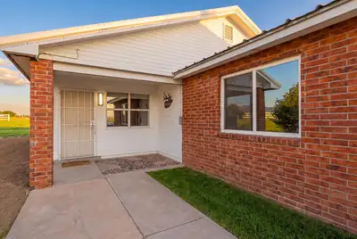 4 Kestrel Court 