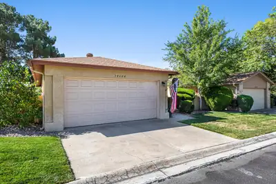 10604 Clyburn Park Drive NE 